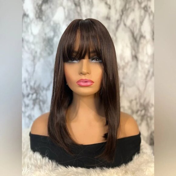 Dark Chocolate Brown Short Wig With Bangs - Picture 1 of 5